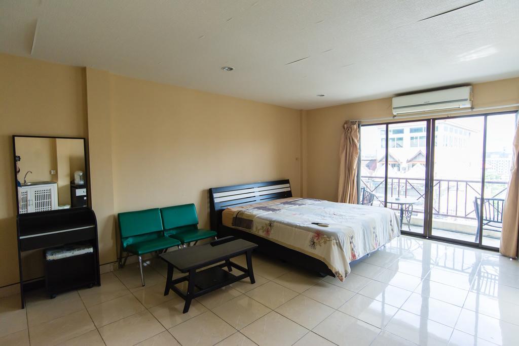The Bed Hotel Паттайя Экстерьер фото